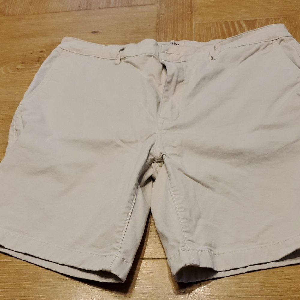 Flint And Tinder (Huckberry) 9in Mens Chino Shorts